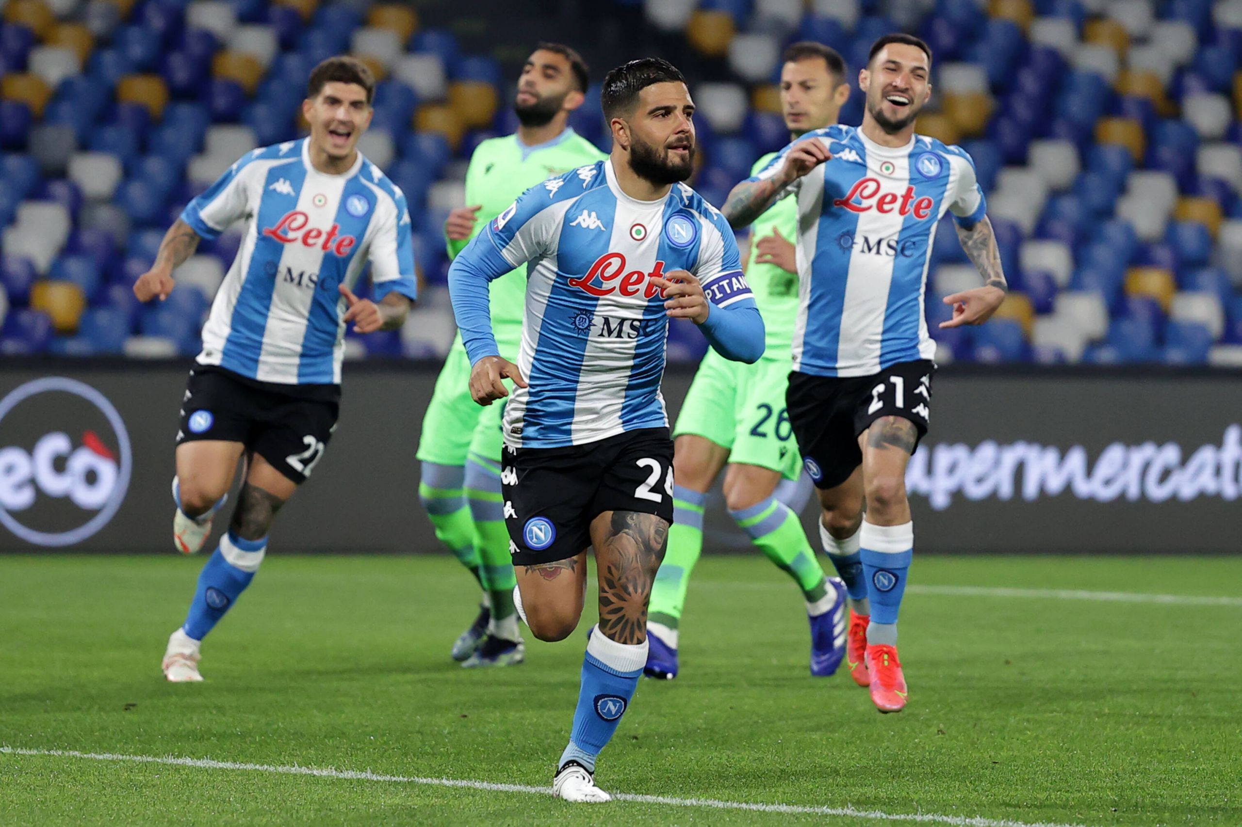 Video Lorenzo Insigne Stuns Lazio With A World Class Goal To Give Napoli A 3 0 Lead The Laziali