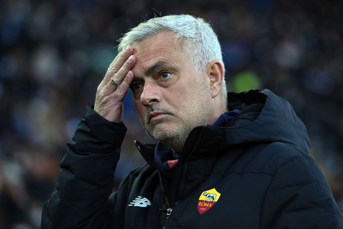 Người hâm mộ Manchester United nói rằng hãy tránh sai lầm của Jose Mourinho